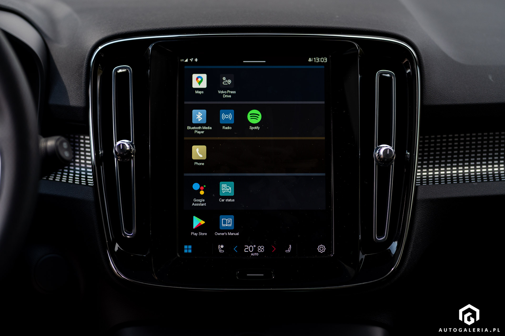 Volvo XC40 Android