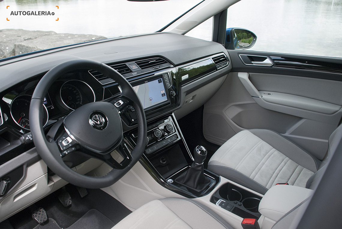 2016 Volkswagen Touran | fot. W. Smogór