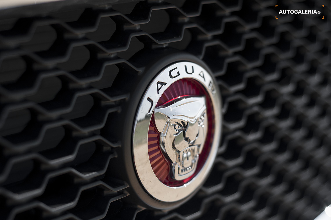 2015-jaguar-xe-20d-prestige-test-21