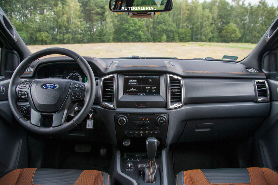 Ford Ranger Wildtrak - wnętrze