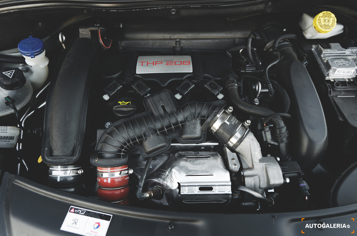 Peugeot 208 GTi FL | fot. Dominik Kopyciński