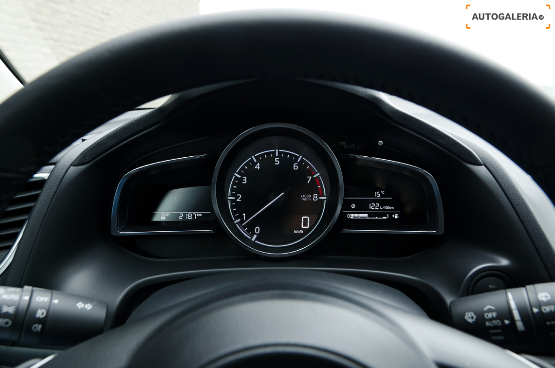 Mazda 3 2.0 165 KM i-ELOOP SkyPASSION | fot. Dominik Kopyciński