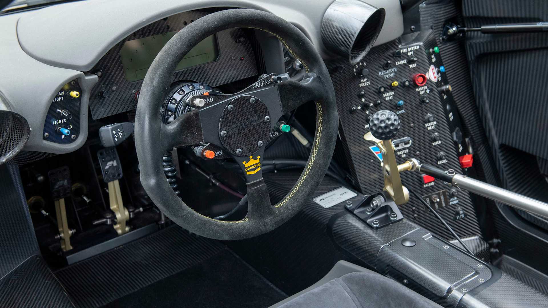 McLaren F1 GTR
