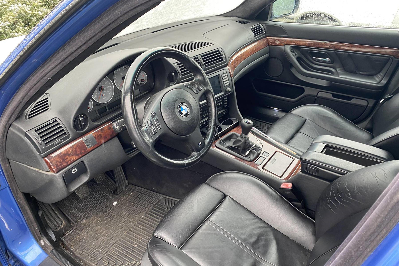 BMW M7 E38