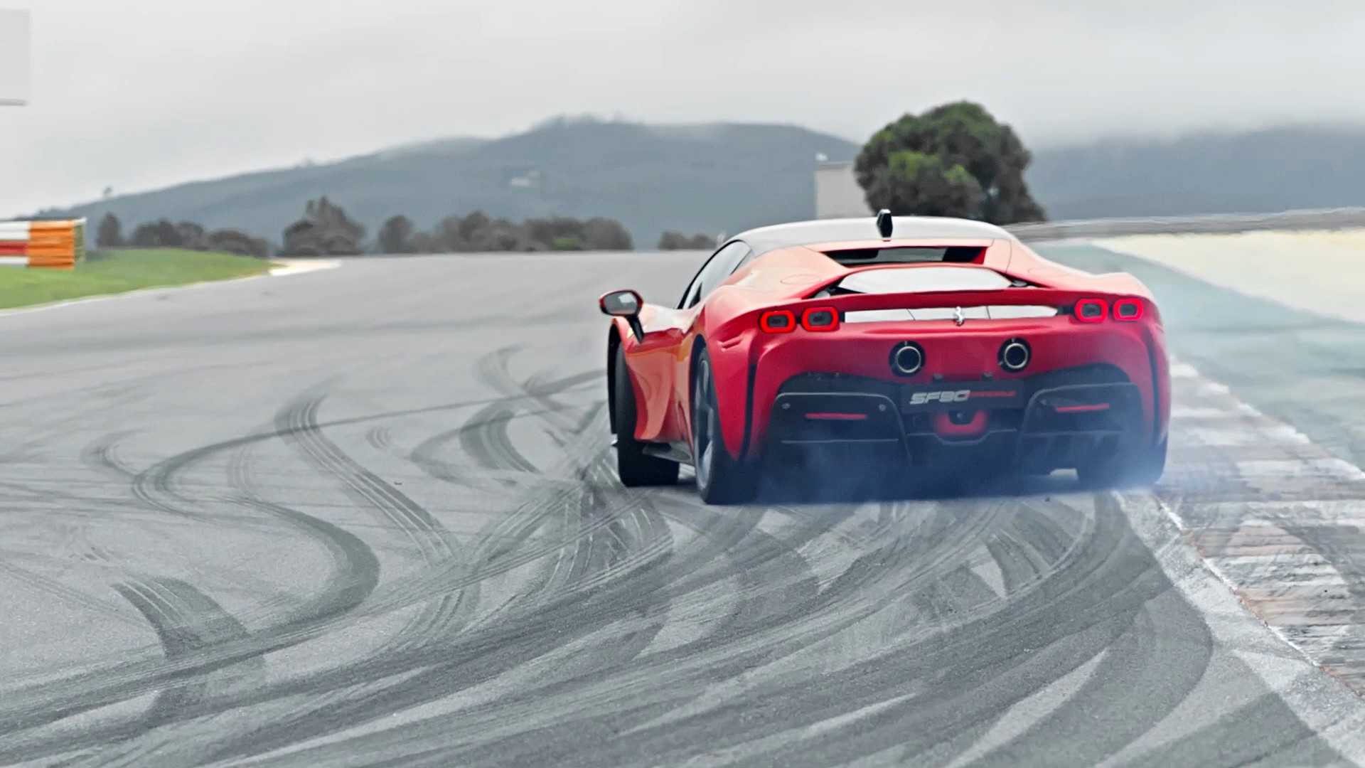 Ferrari hybrydy elektryki