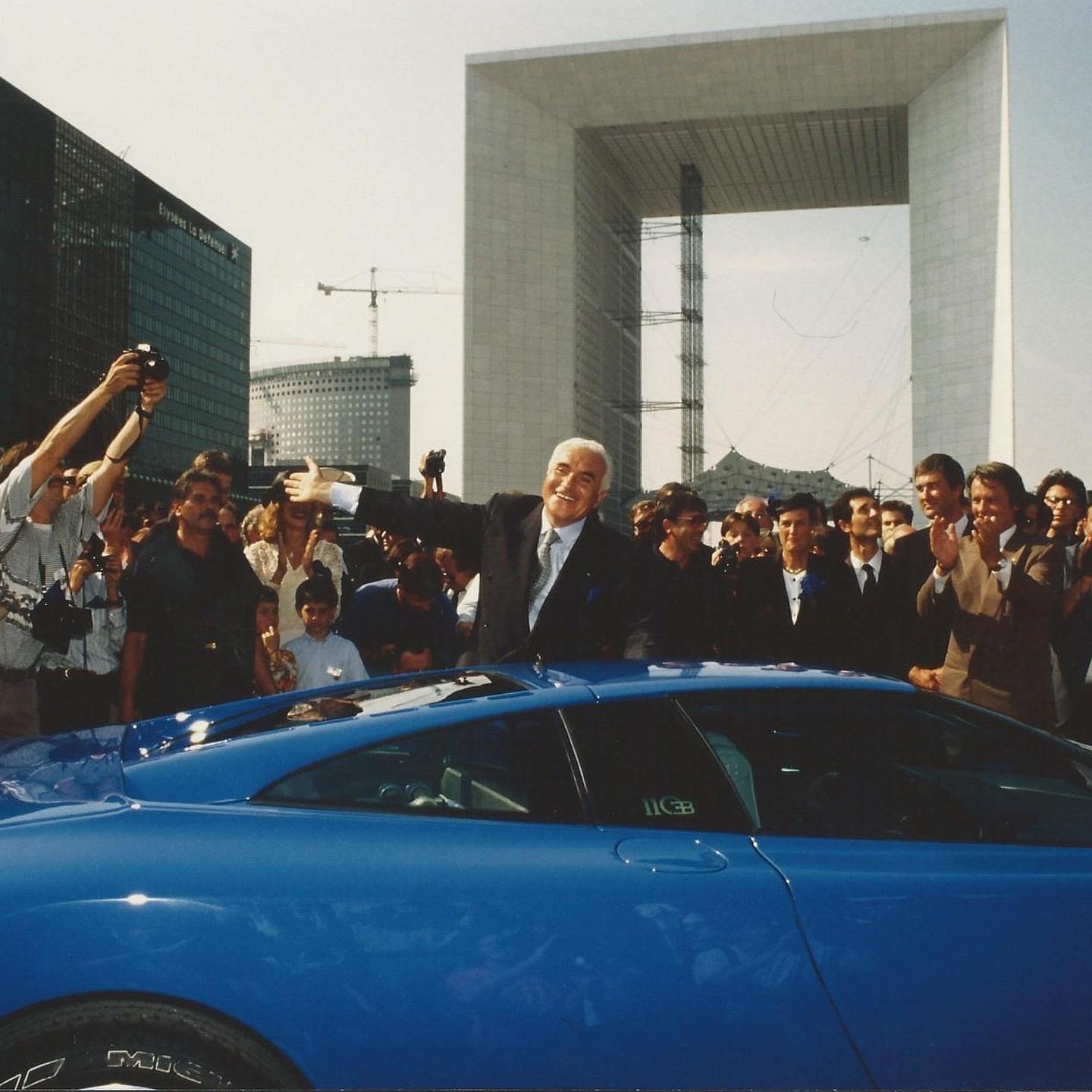 Bugatti EB110 1991