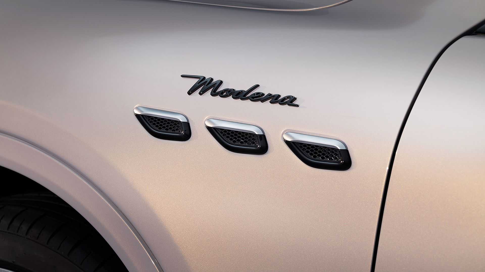 Maserati Grecale 2023