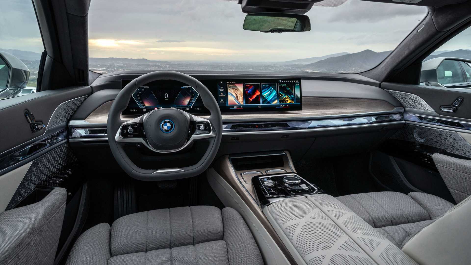 BMW i7 Seria 7 wnętrze 2023
