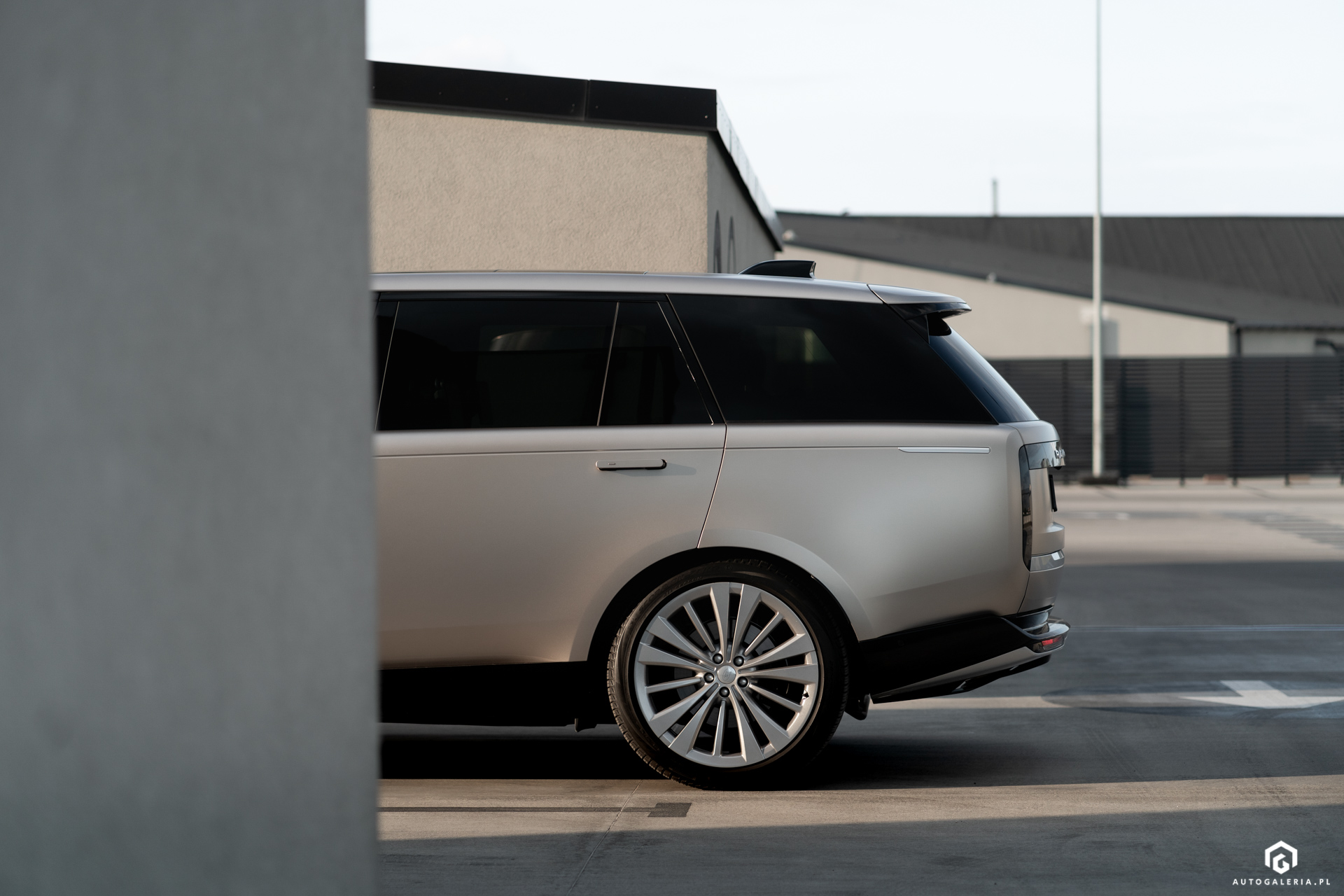 Range Rover Autobiography LWB First Edition 2022