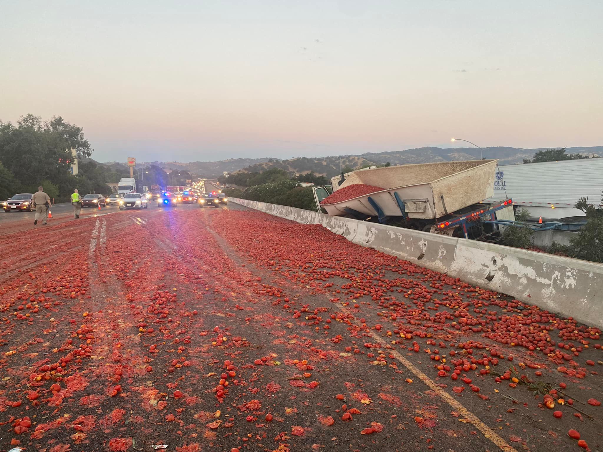 Wypadek na autostradzie Pomidory