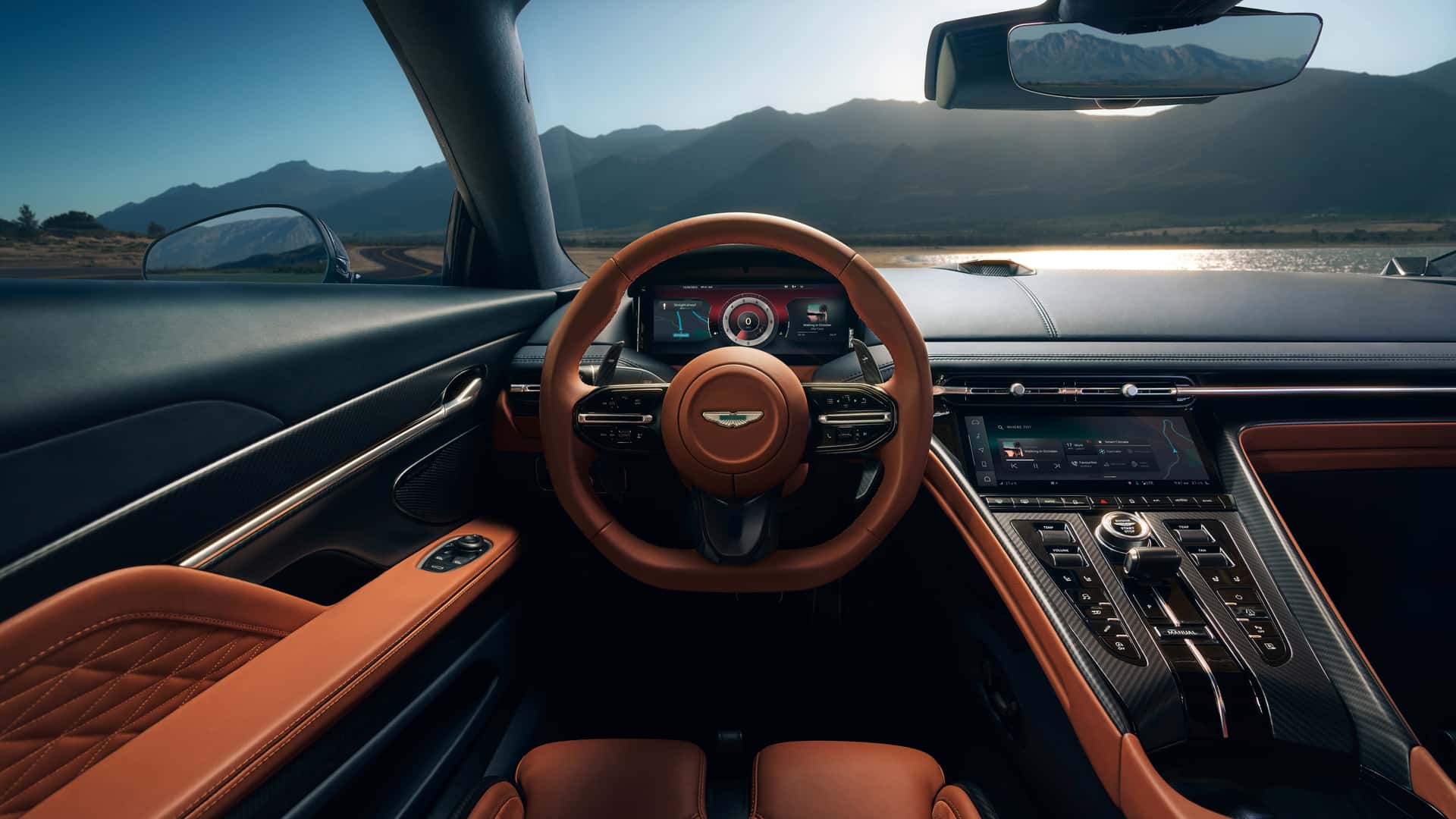 Aston Martin DB12 2023