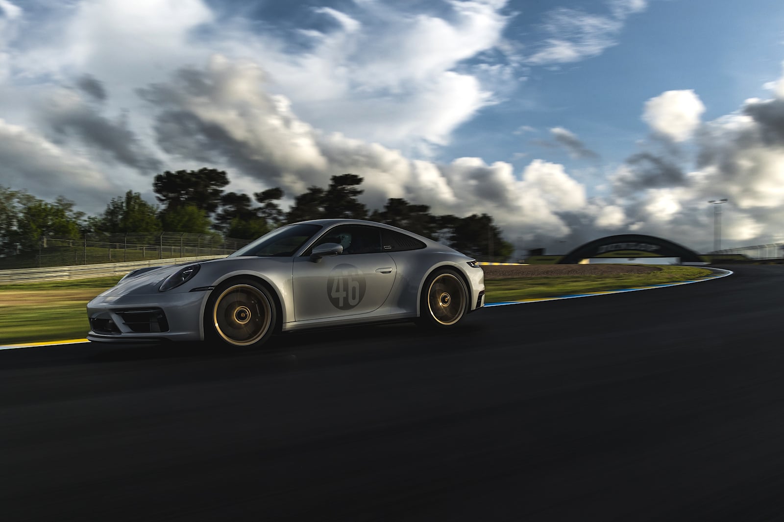 Porsche 911 Carrera GTS Le Mans 2024