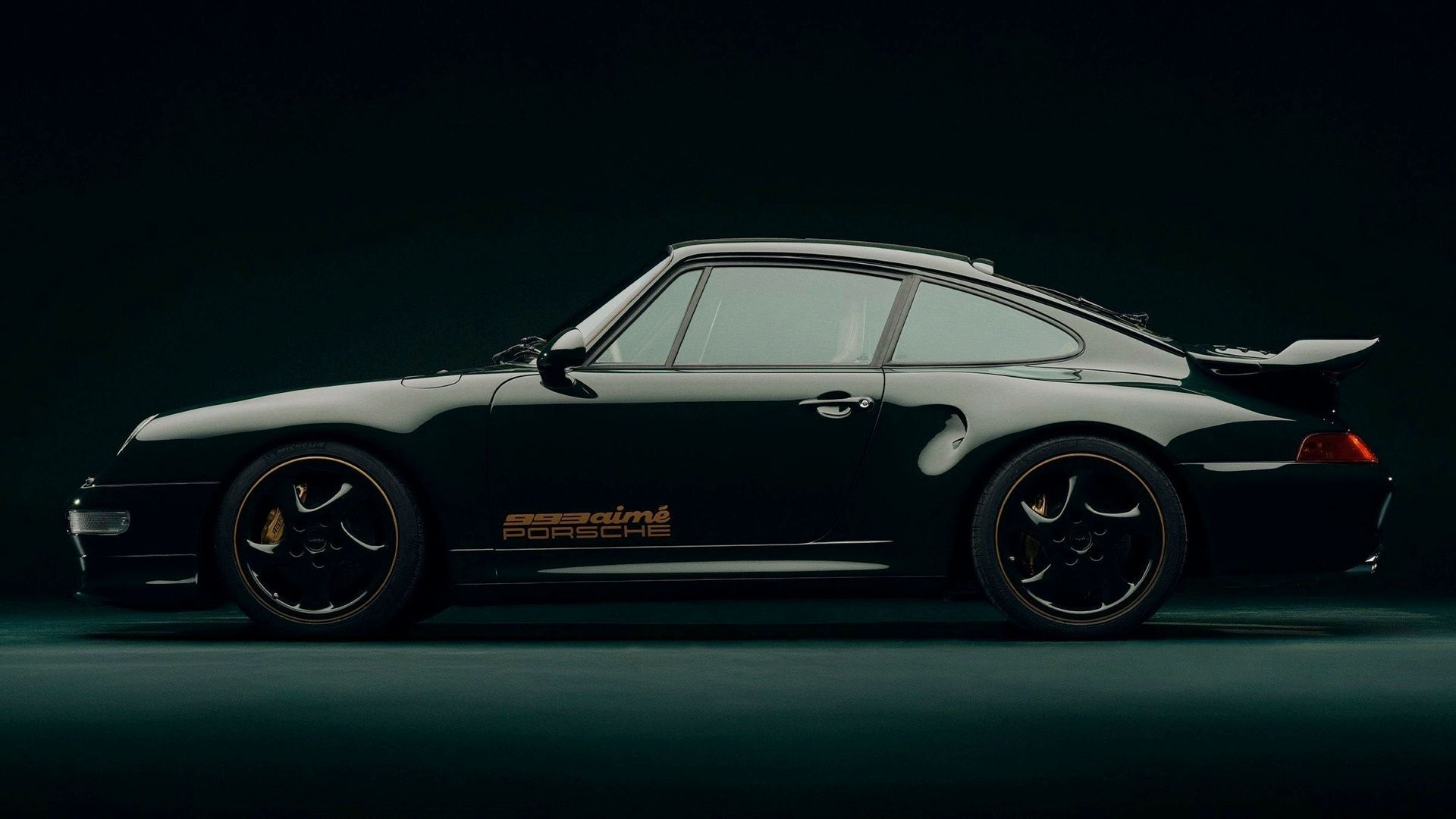 Porsche 911 993 Turbo Aime Leon Dore