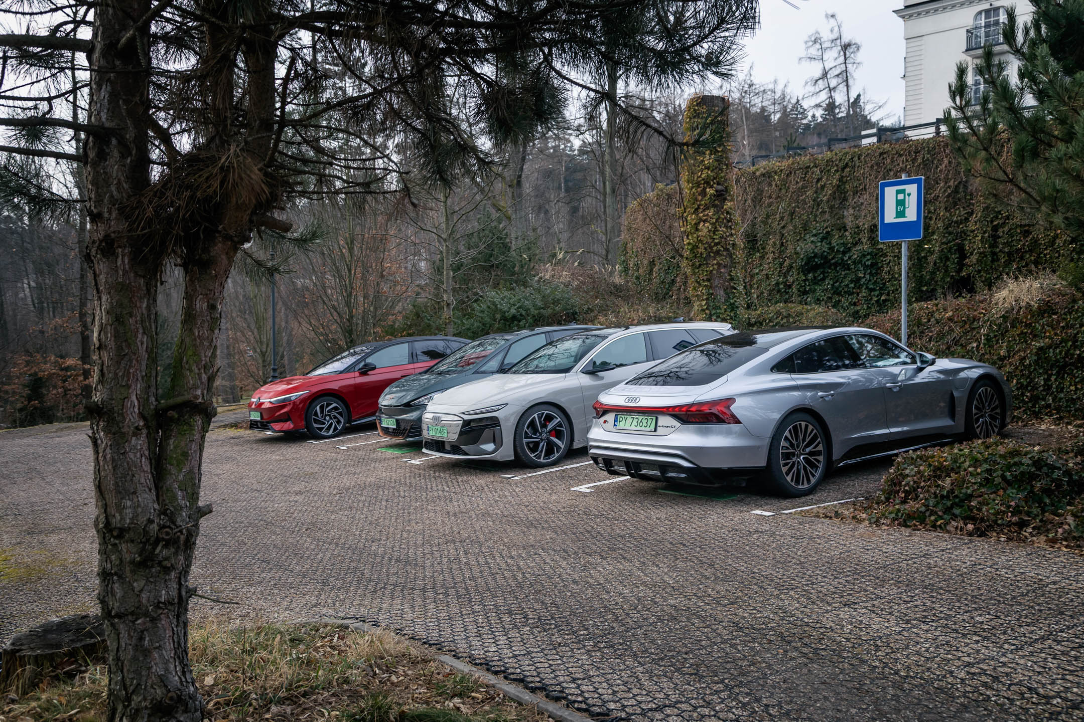 zima samochody elektryczne