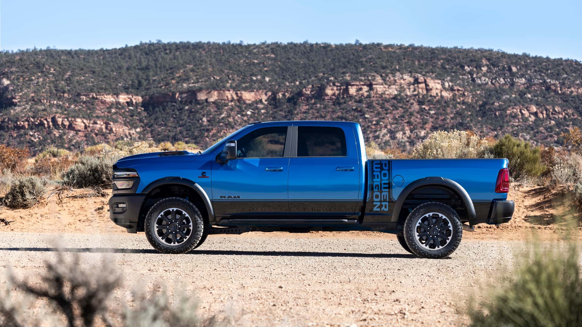 pickup z dieslem Cummins