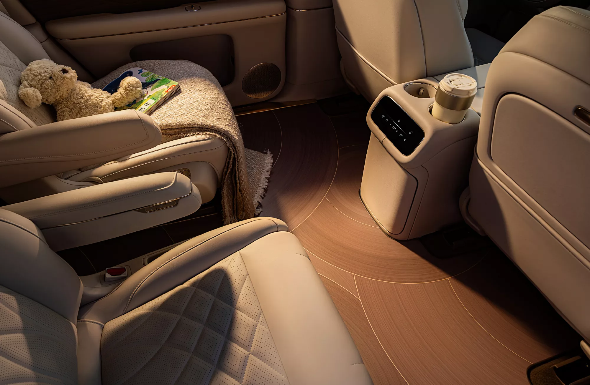 SUV z Chin IM Motors