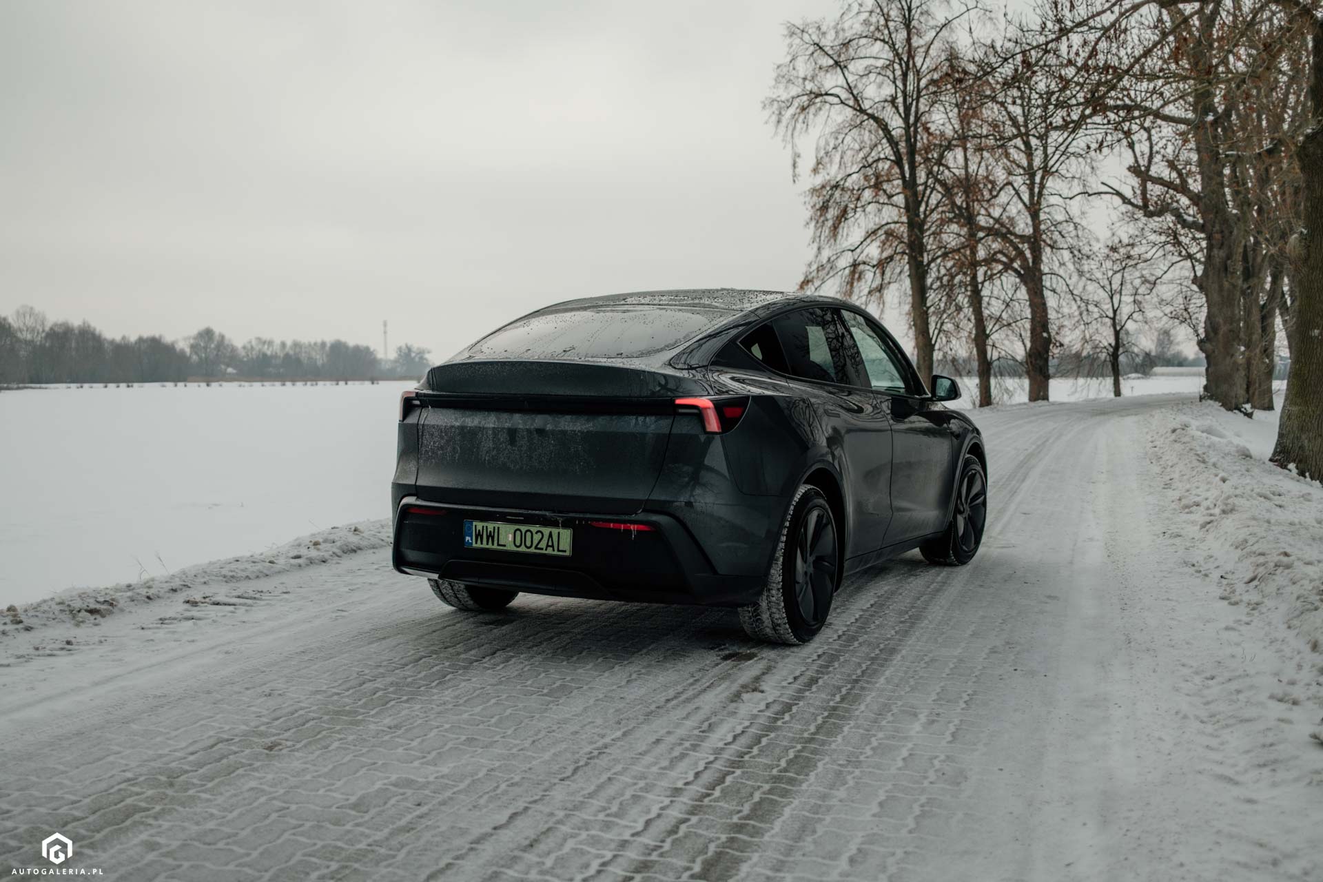 Tesla Model Y Standard 2026 test opinia recenzja