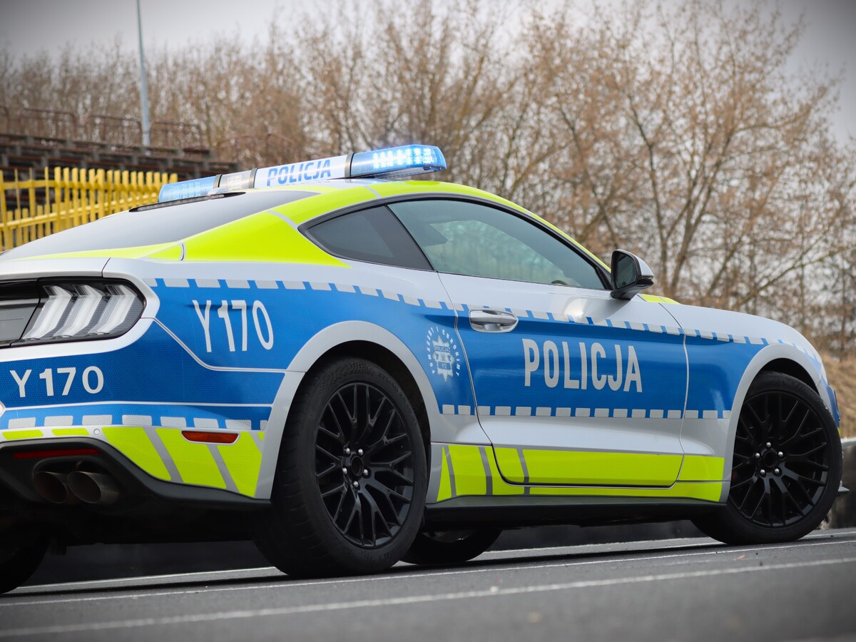 Ford Mustang GT POLICJA