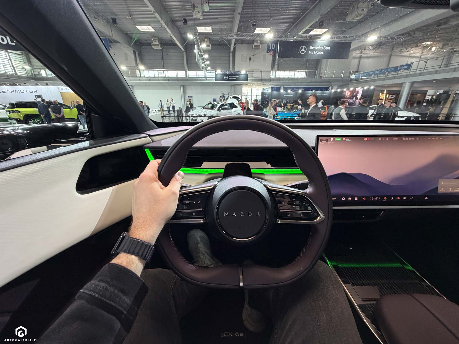 Mazda CX-6e 2026