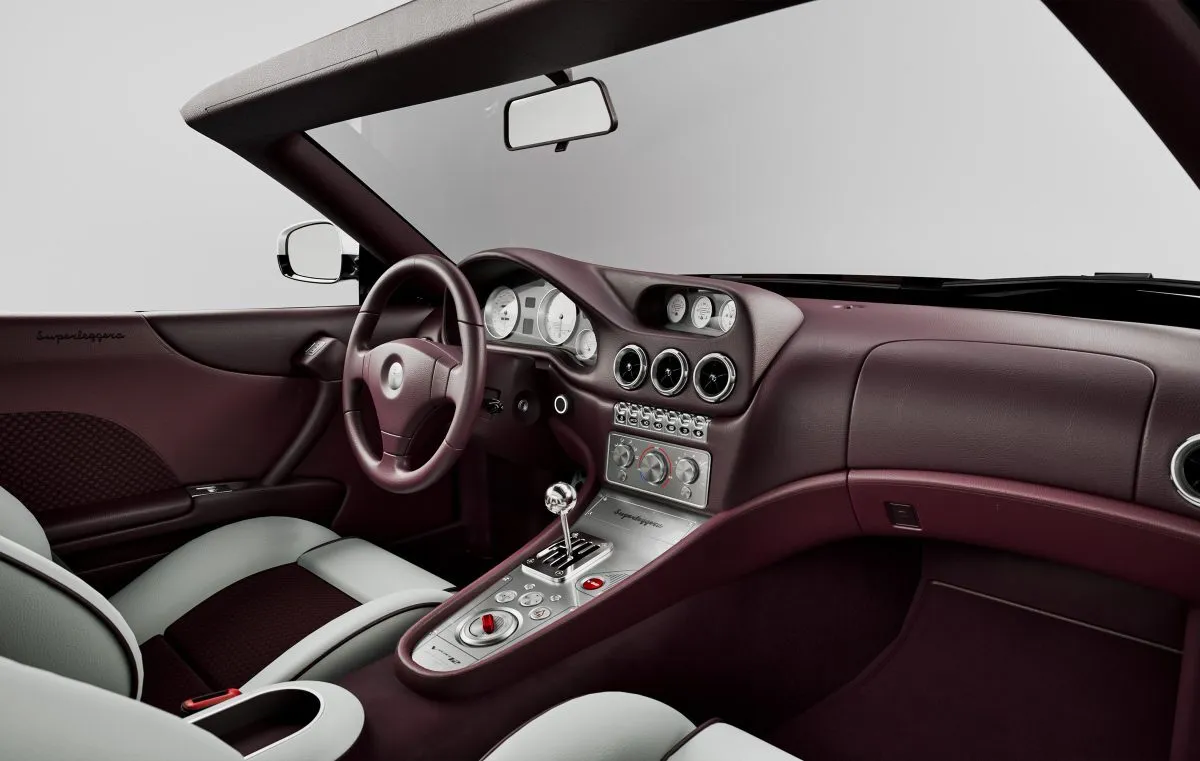 Touring Superleggera V12