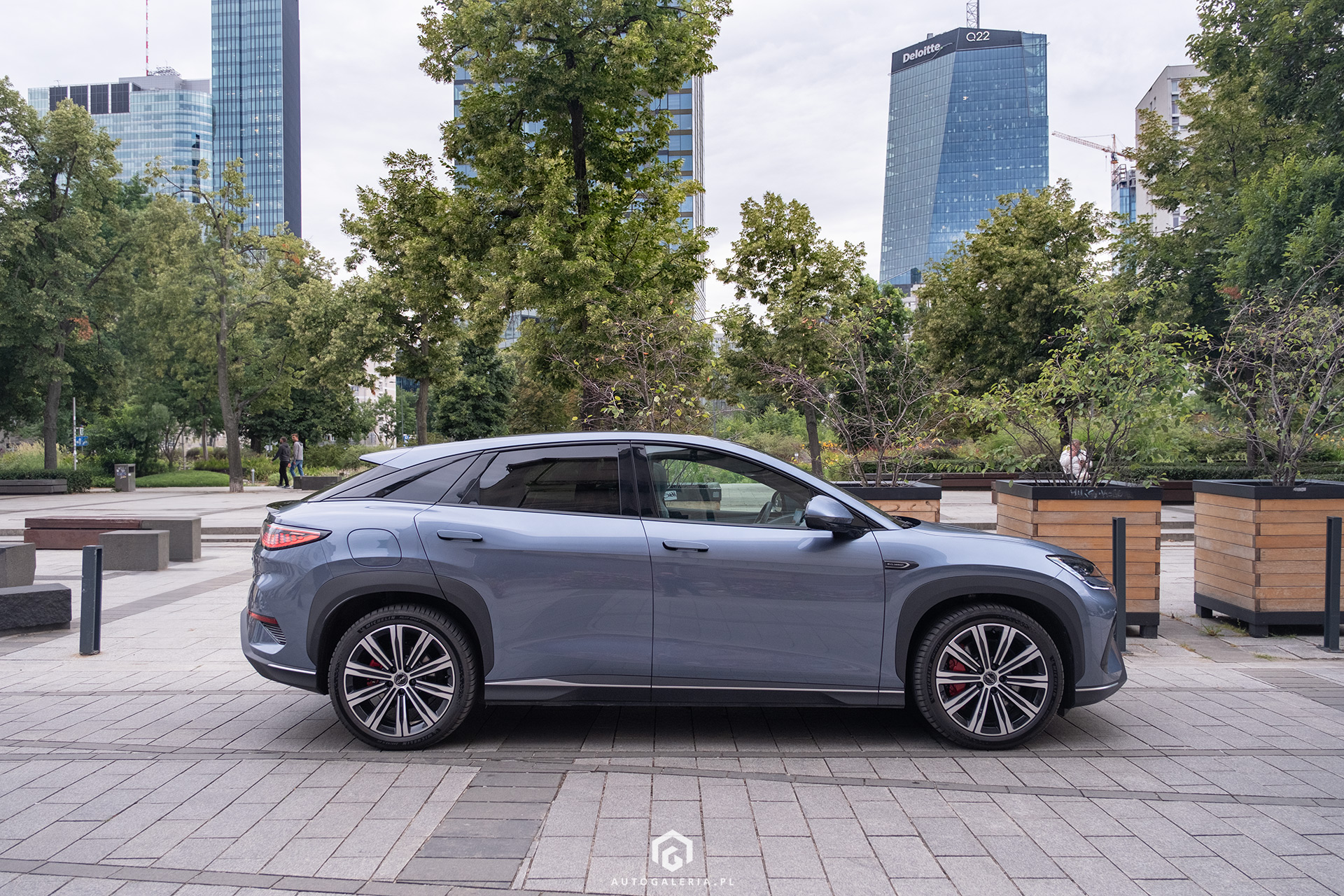 BYD Sealion 7
