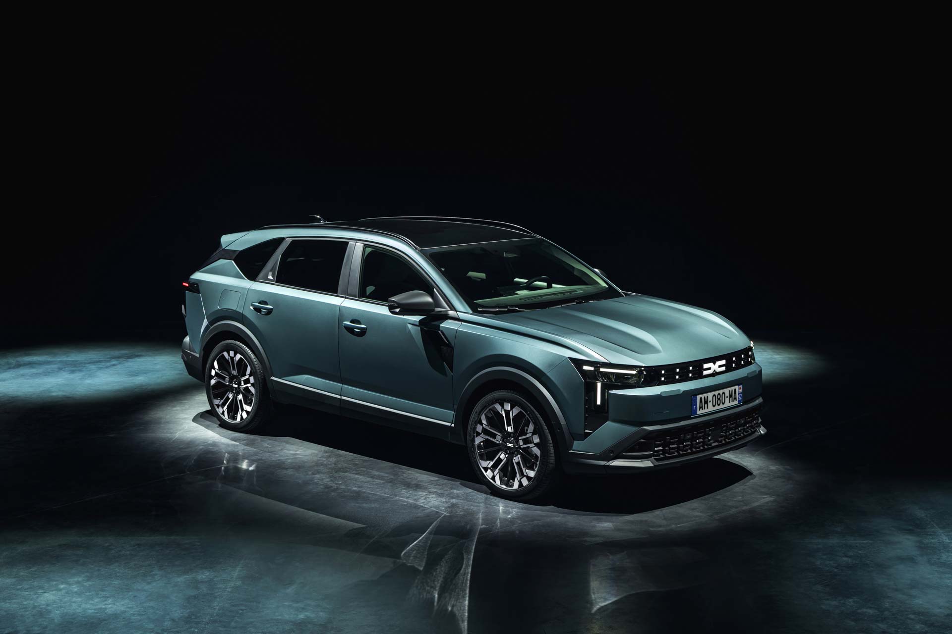 Dacia Striker 2026 przód