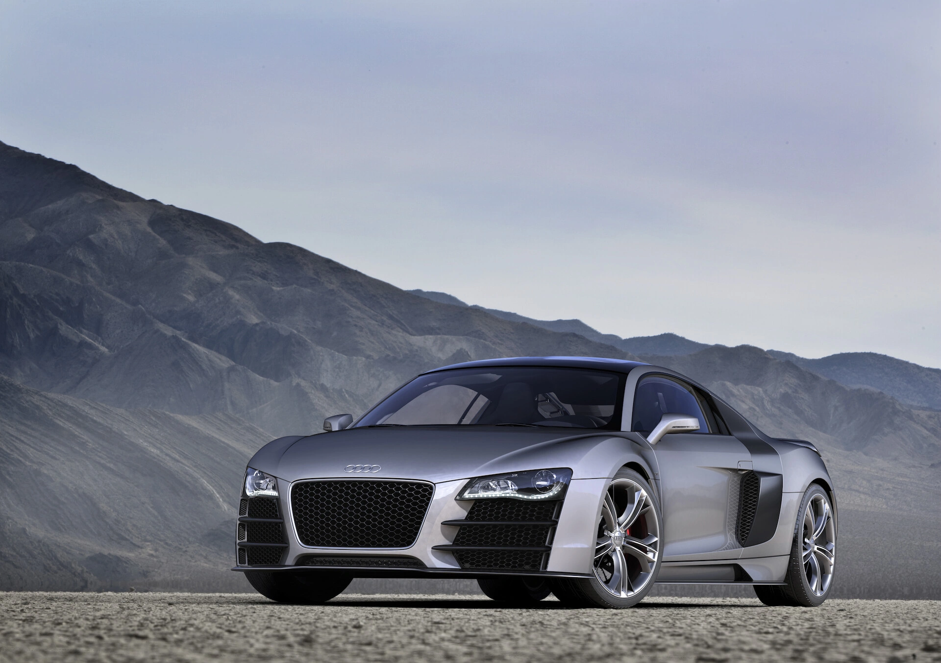 Audi R8 V12 TDI superdiesle Volkswagena