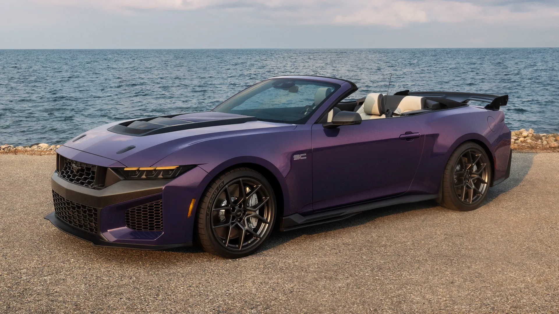 Ford Mustang Dark Horse SC Convertible