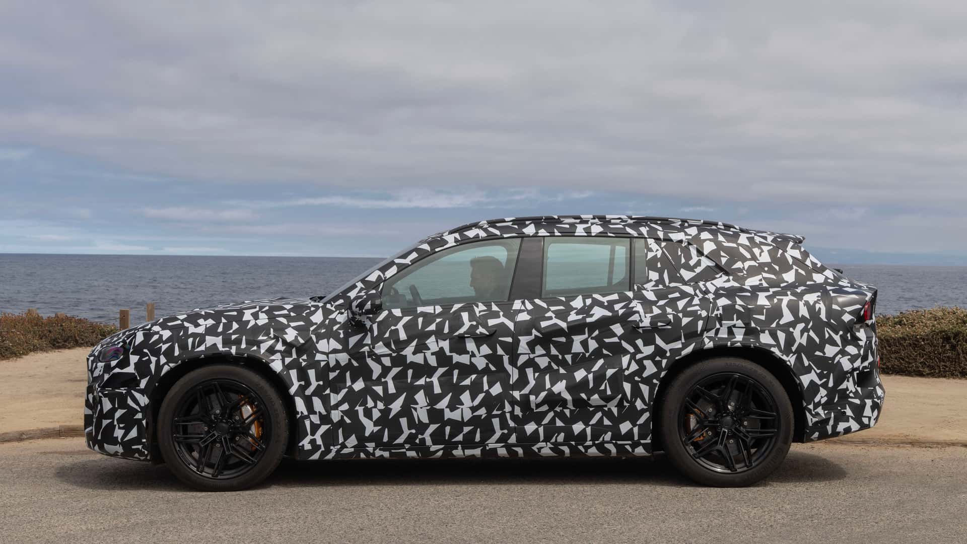 Mercedes-AMG GT SUV