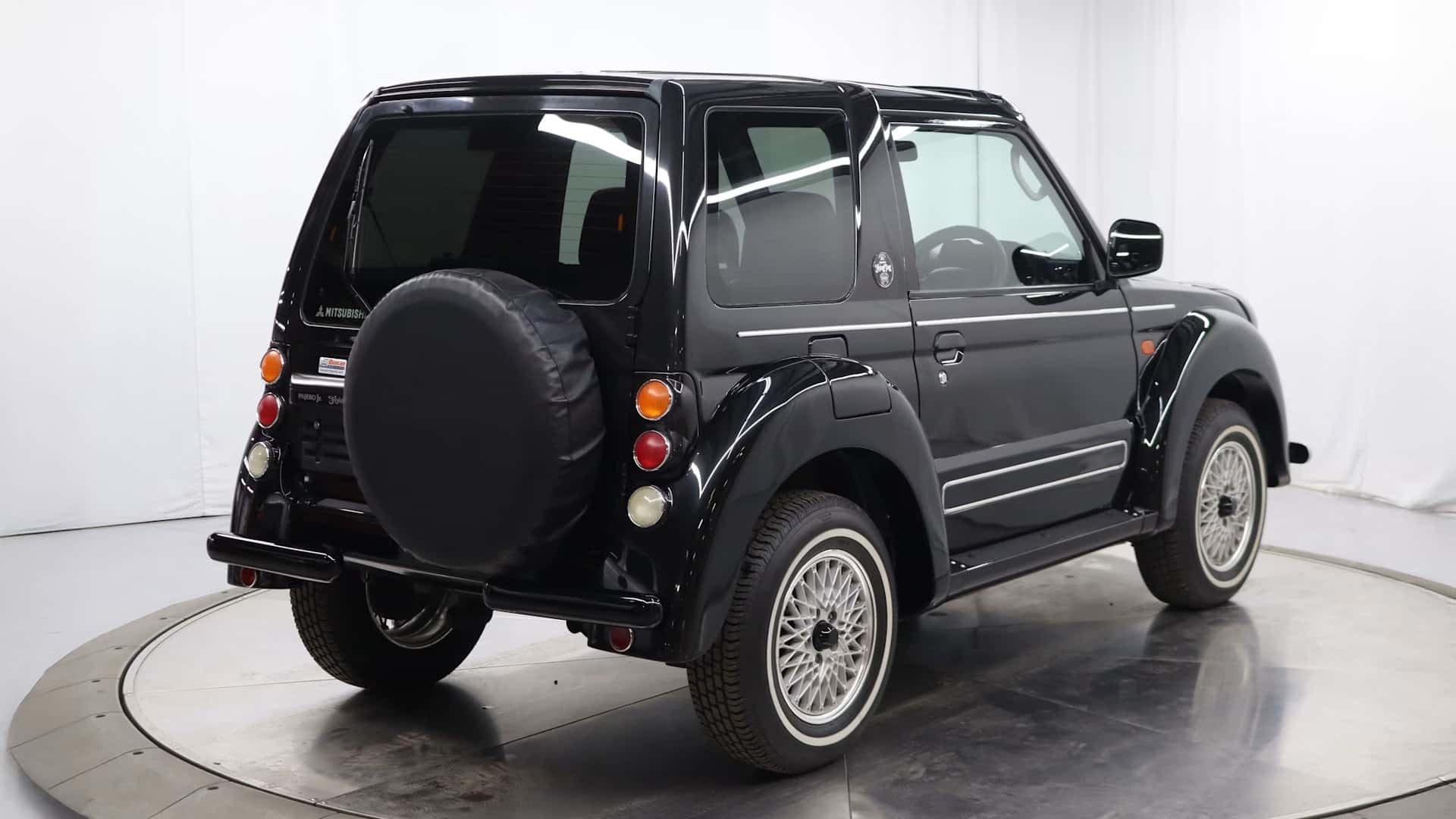 Mitsubishi Pajero Flying Pug
