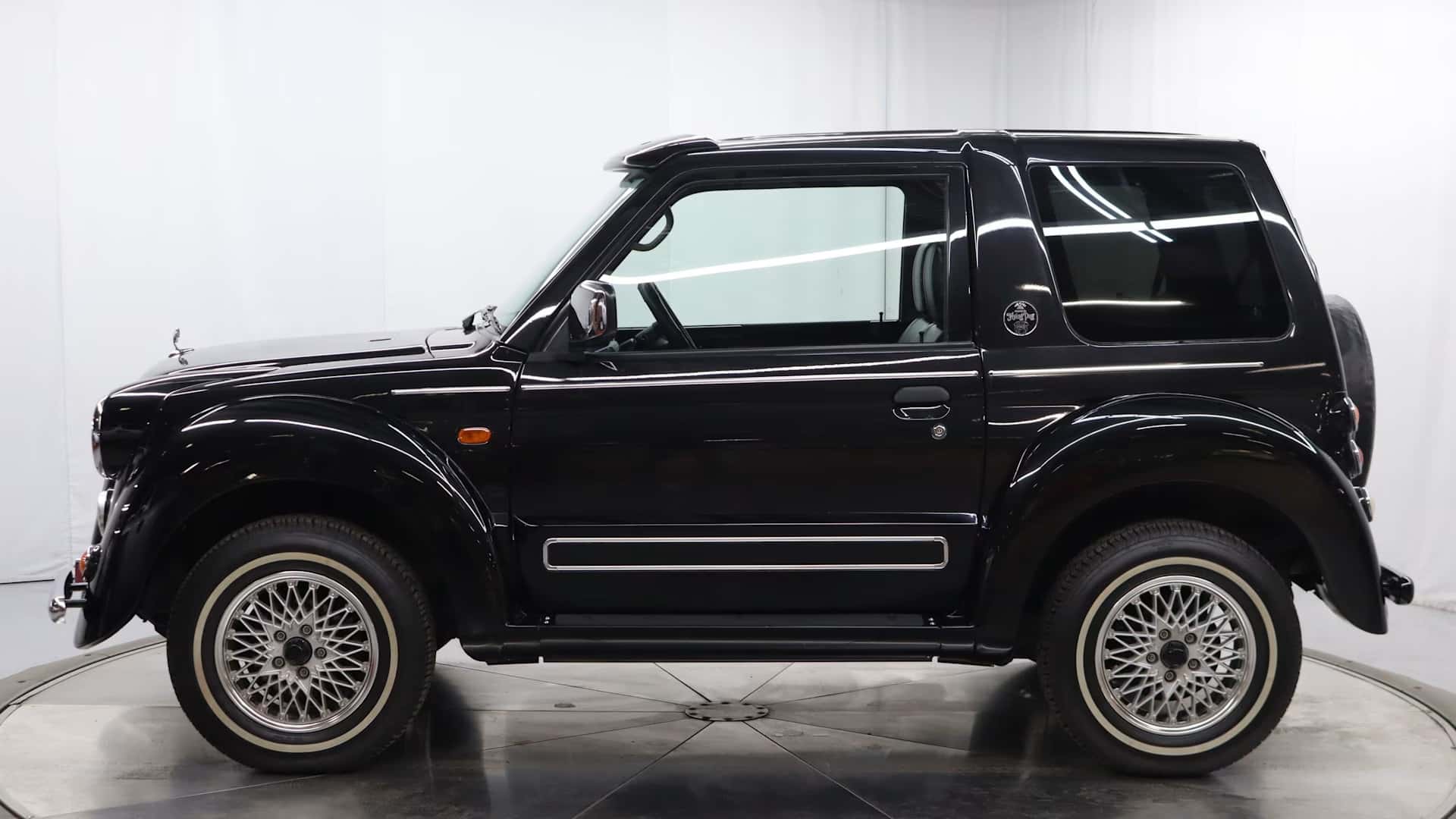 Mitsubishi Pajero Flying Pug