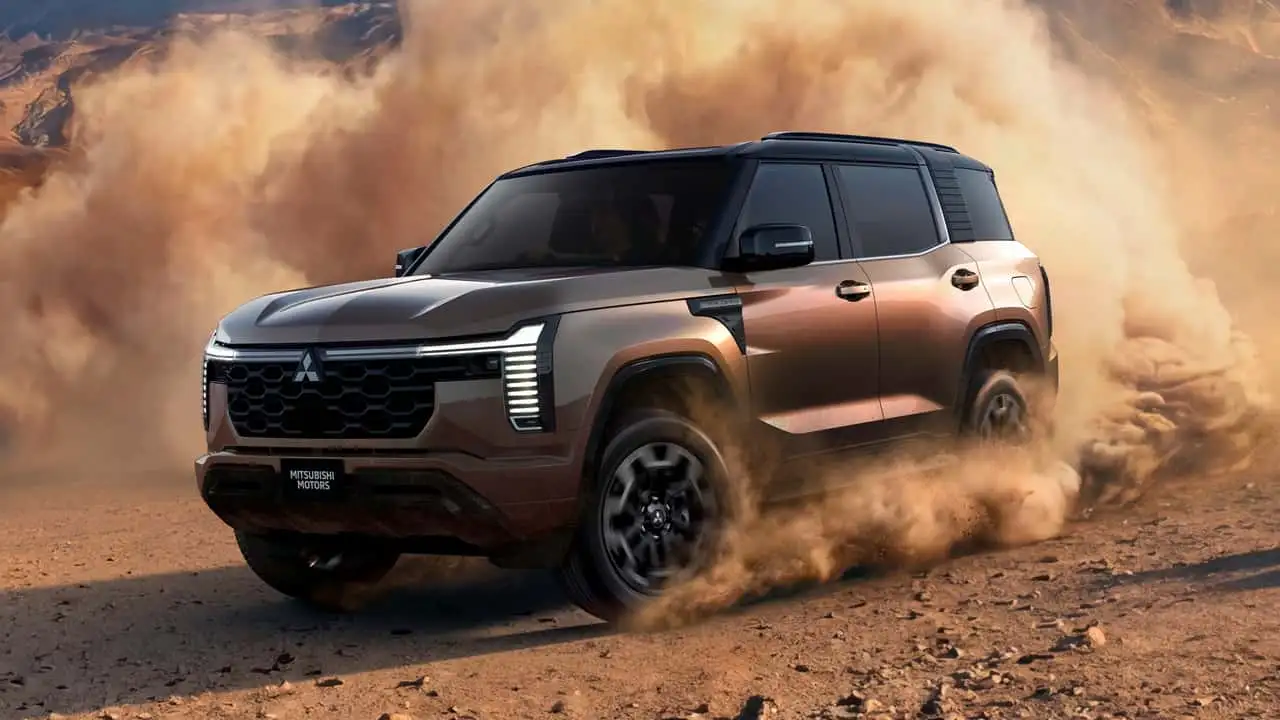 Mitsubishi Pajero 2027