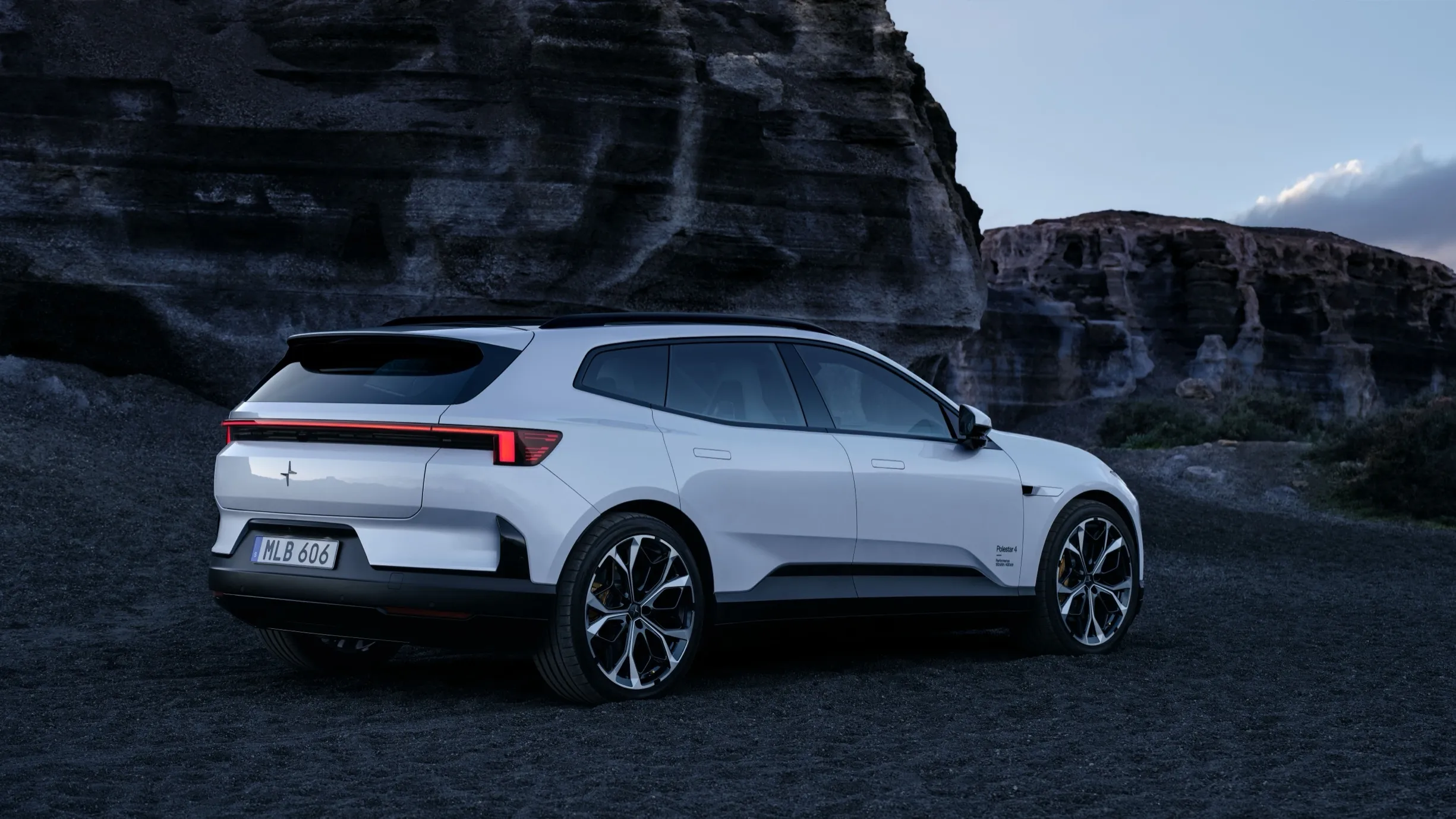 Polestar 4 SUV 2027