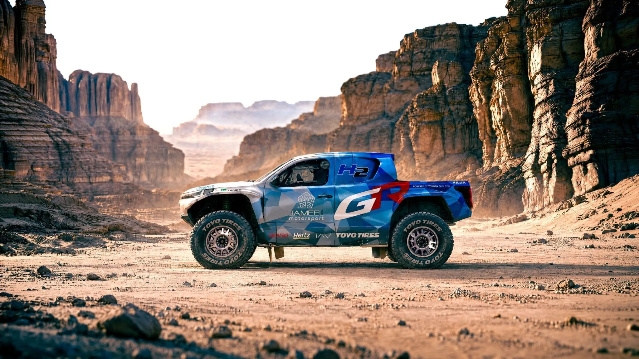 DKR GR FC Hilux
