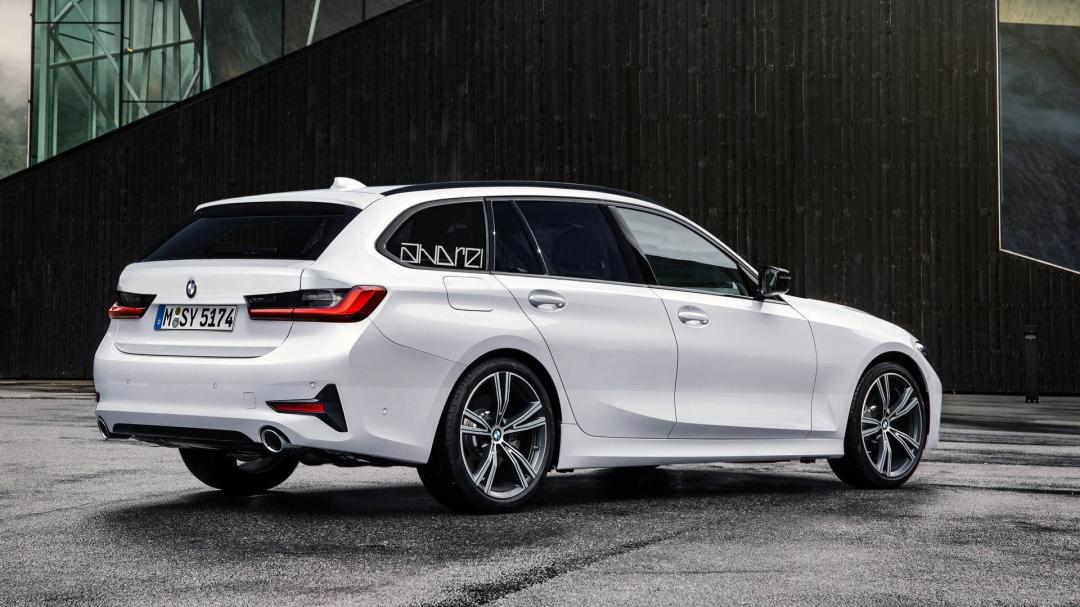 Bez niespodzianek - tak wygląda nowe BMW Serii 3 Touring [ZDJĘCIA] -  autoGALERIA