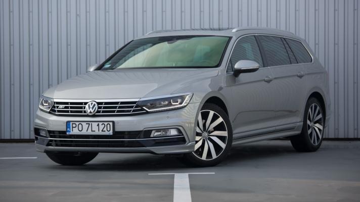 Volkswagen Passat 2 0 Tdi Highline R Line Autogaleria