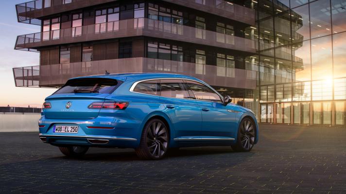 Volkswagen Arteon (2021) zyskuje więcej silników. Na
