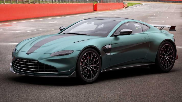 Twoim daily może być safety car z F1. To Aston Martin