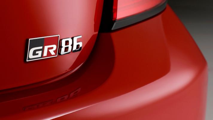 Toyota GR86 Mazda MX-5