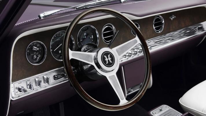 Rolls-Royce Corniche