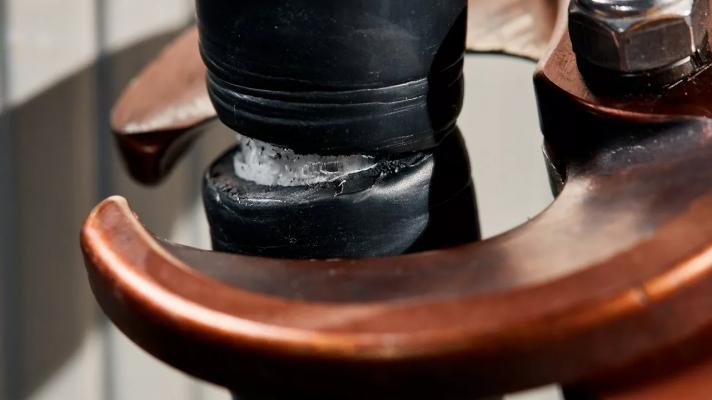 kradzieże kabli ładowarki