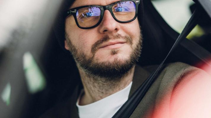 Audi RS3 opony z kolcami