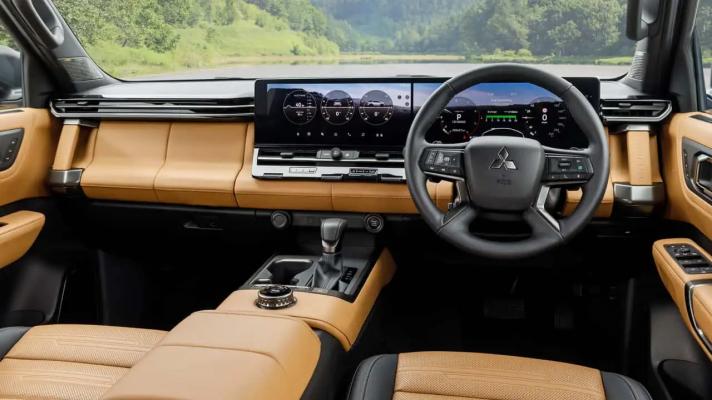 Mitsubishi Pajero 2027